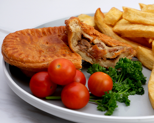 Bruno's Takeaway Stenhousemuir Steak-Pie